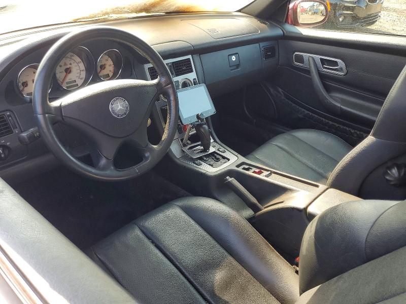 Photo 8 from auction – 2001 MERCEDES-BENZ SLK with VIN WDBKK49F61F202310