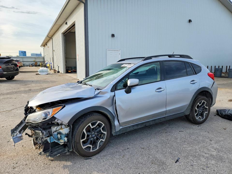 SUBARU CROSSTREK 2017 مع رقم تعريف المركبة JF2GPABCXH8220042 - صورة من المزاد