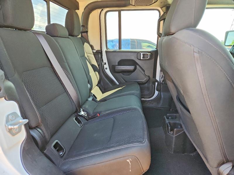 Photo 11 from auction – 2021 JEEP GLADIATOR with VIN 1C6HJTAG6ML516758