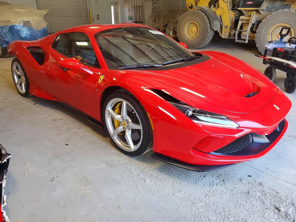 Photo 4 from auction – 2022 FERRARI F8 SPIDER with VIN ZFF93LMA1N0276411