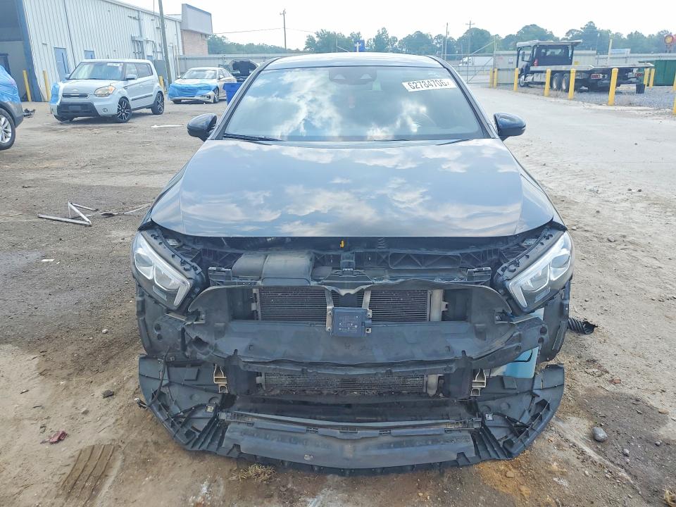 Photo 5 from auction – 2019 MERCEDES-BENZ A with VIN WDD3G4FB4KW010819