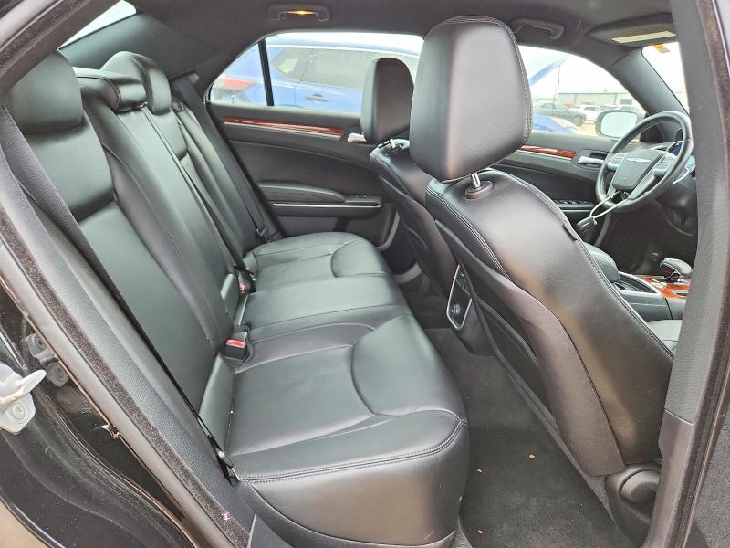 Photo 10 from auction – 2013 CHRYSLER 300 with VIN 2C3CCAAG0DH528892