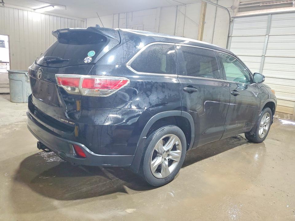 Photo 3 from auction – 2014 TOYOTA HIGHLANDER with VIN 5TDDKRFH4ES008622
