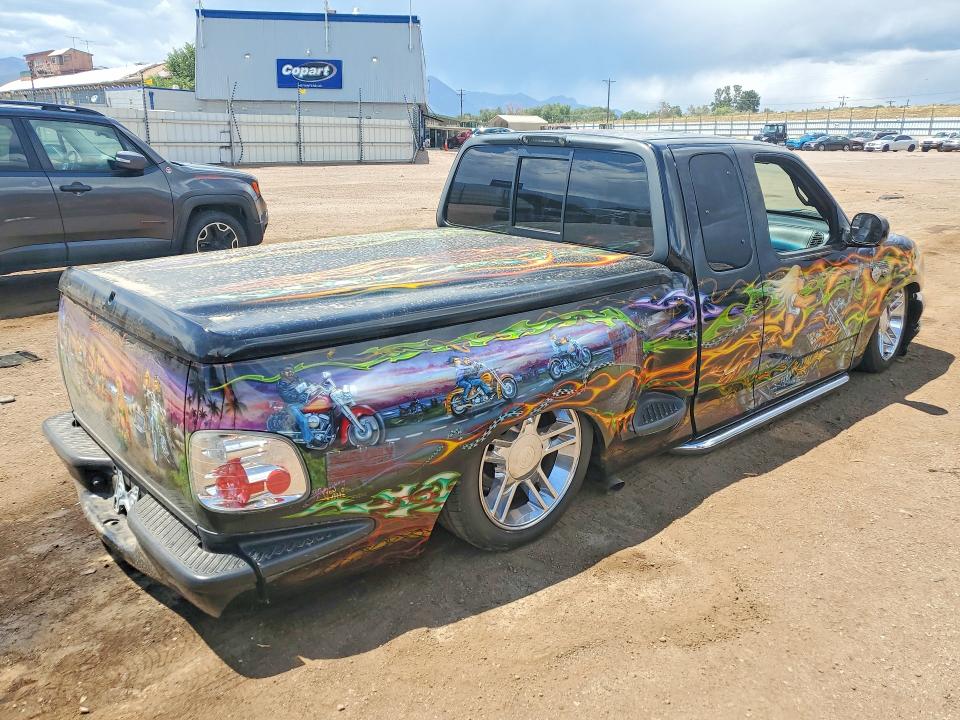 Photo 3 from auction – 2000 FORD F150 with VIN 2FTRX07L2YCB10541