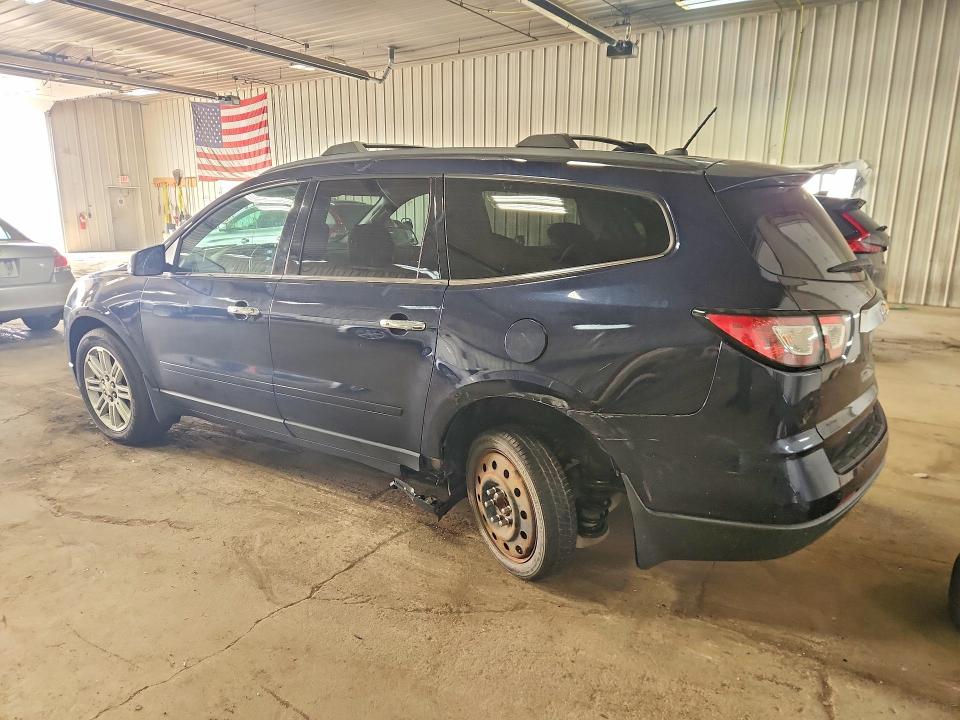 Photo 2 from auction – 2015 CHEVROLET TRAVERSE with VIN 1GNKRGKD5FJ376503