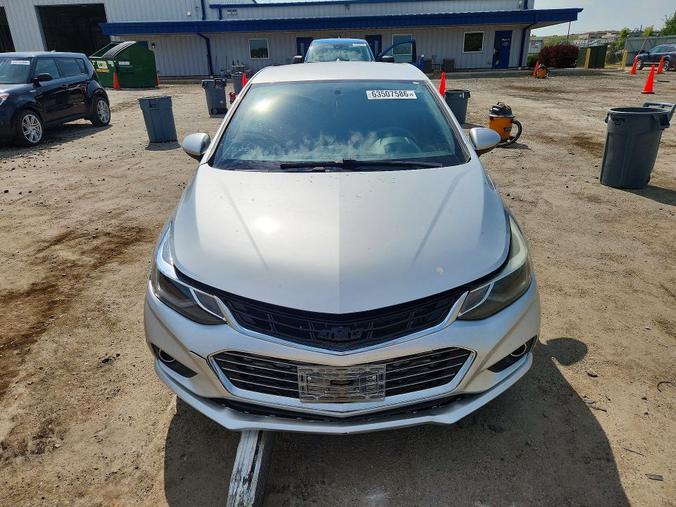 Photo 5 from auction – 2018 CHEVROLET CRUZE with VIN 3G1BE6SM3JS649338