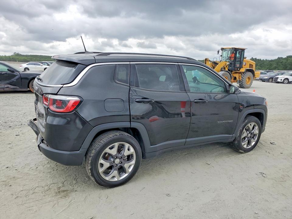 Photo 3 from auction – 2020 JEEP COMPASS with VIN 3C4NJDCB1LT146874