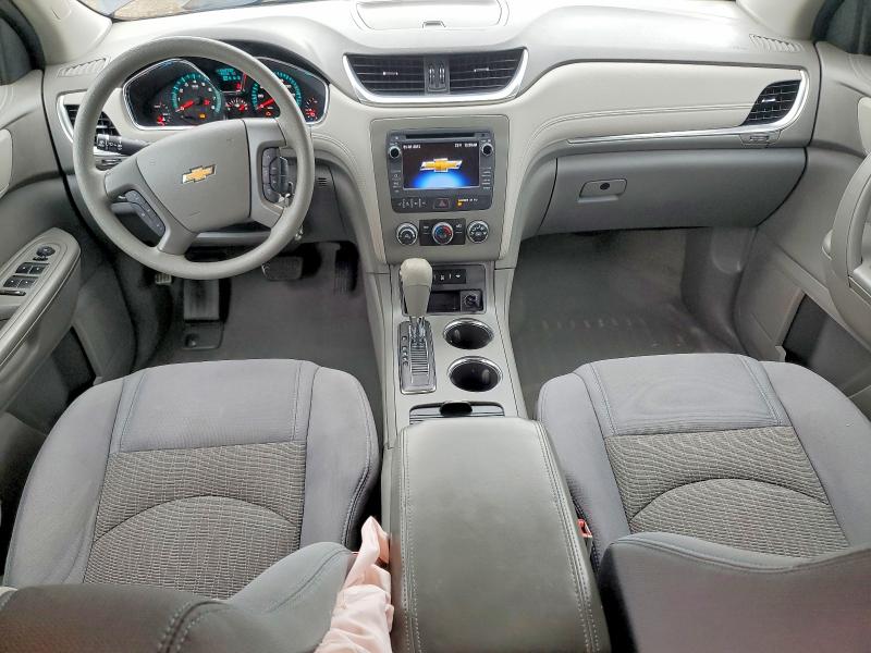Photo 8 from auction – 2014 CHEVROLET TRAVERSE with VIN 1GNKRFKD5EJ104591