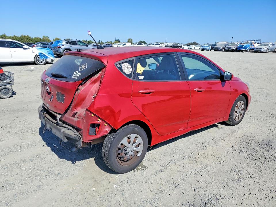 Photo 3 from auction – 2015 HYUNDAI ACCENT with VIN KMHCT5AE1FU219896