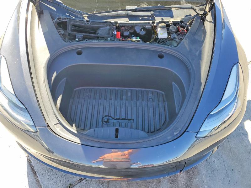 Photo 11 from auction – 2022 TESLA MODEL 3 with VIN 5YJ3E1EB2NF319634
