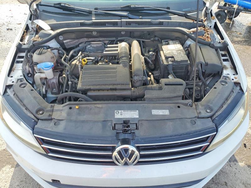 Photo 11 from auction – 2017 VOLKSWAGEN JETTA with VIN 3VWDB7AJ1HM330103