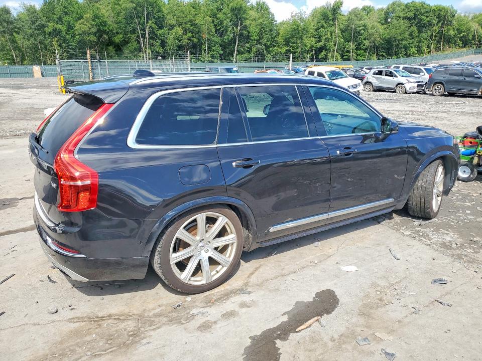 Photo 3 from auction – 2018 VOLVO XC90 with VIN YV4A22PL9J1320257