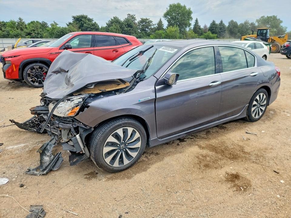 HONDA ACCORD 2017 with VIN JHMCR6F77HC000936 - Photo from auction