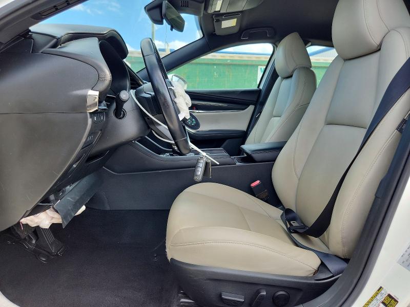 Photo 7 from auction – 2019 MAZDA 3 with VIN JM1BPAMM3K1140158