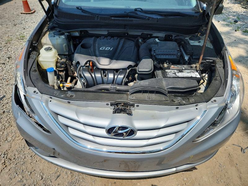 Photo 11 from auction – 2012 HYUNDAI SONATA with VIN 5NPEB4AC4CH329209