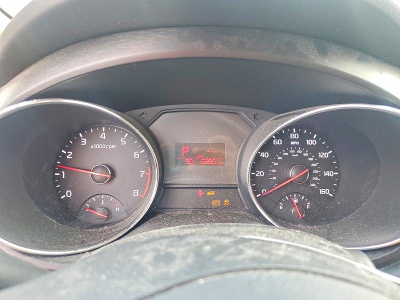 Photo 9 from auction – 2016 KIA SEDONA with VIN KNDMB5C12G6200463