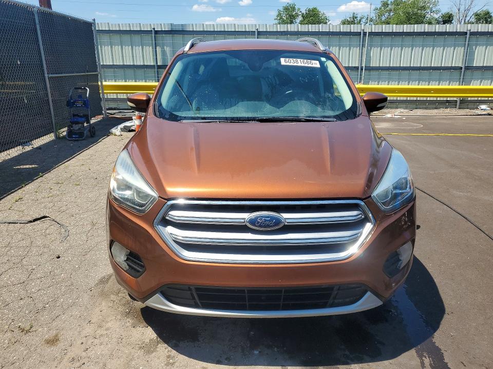 Фото 5 с аукциона – 2017 FORD ESCAPE с VIN 1FMCU0J99HUD51357