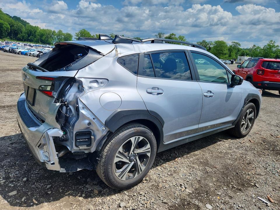 Photo 3 from auction – 2025 SUBARU CROSSTREK with VIN JF2GUHDC1S8309410