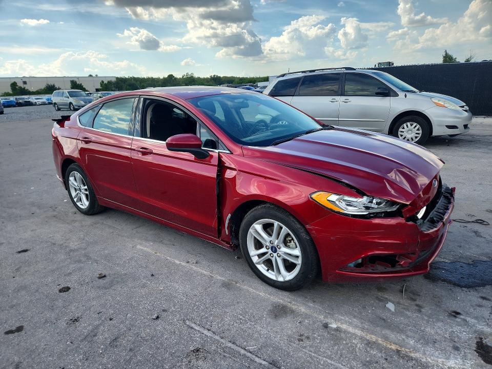 Photo 4 from auction – 2018 FORD FUSION with VIN 3FA6P0H73JR276350