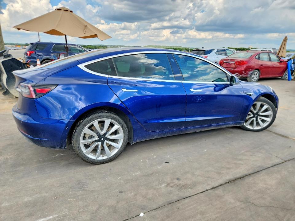 Photo 3 from auction – 2020 TESLA MODEL 3 with VIN 5YJ3E1EA2LF598586