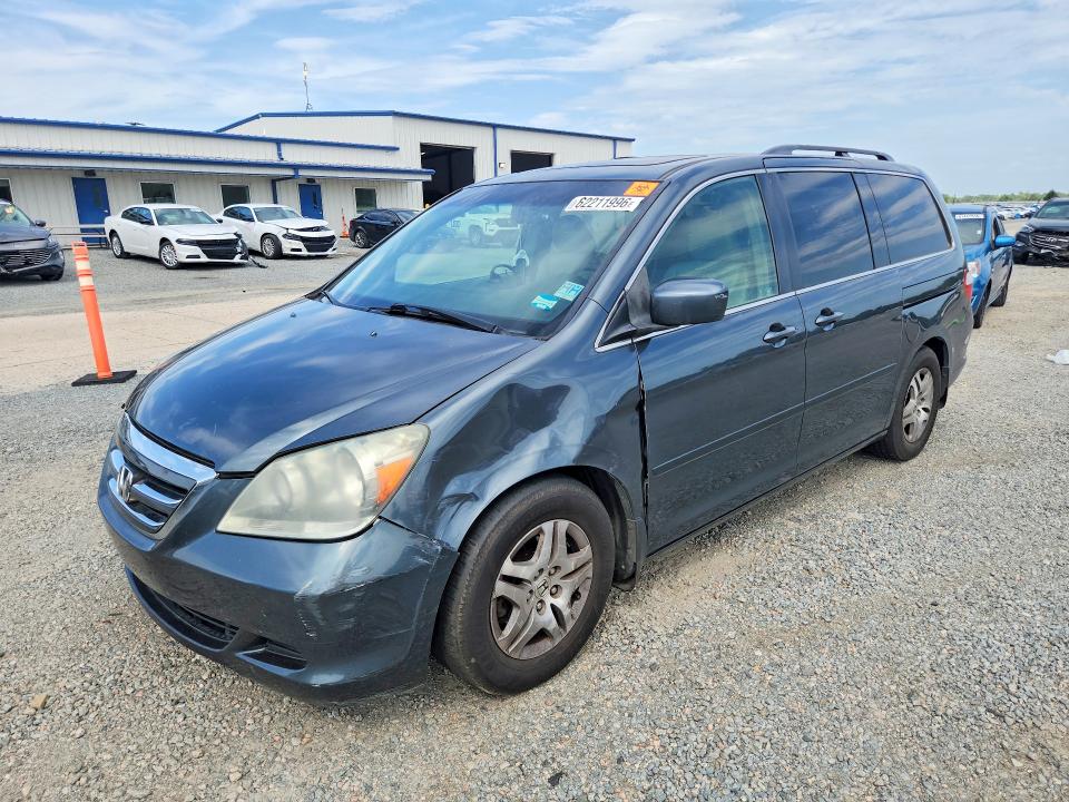 HONDA ODYSSEY 2005 with VIN 5FNRL386X5B411245 - Photo from auction