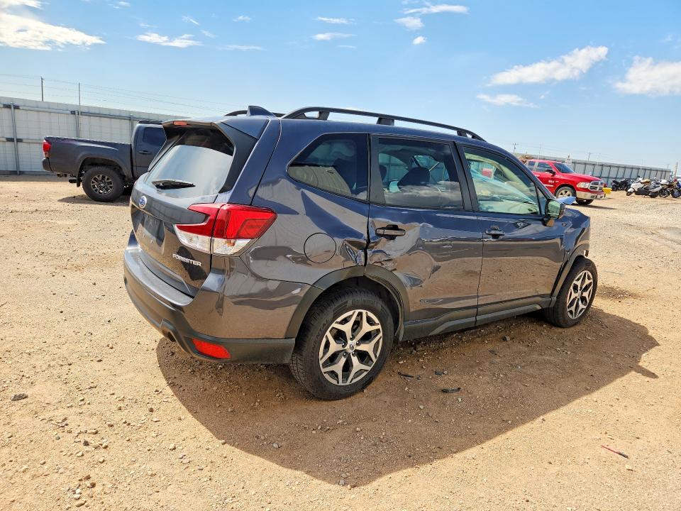 Photo 3 from auction – 2023 SUBARU FORESTER with VIN JF2SKAEC5PH472865