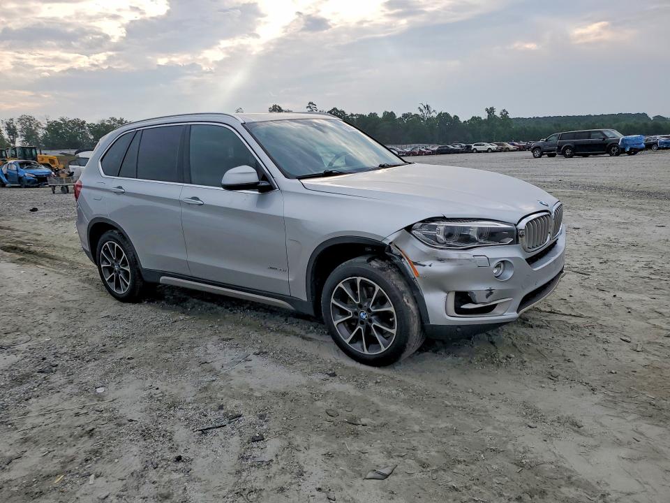 Фото 4 с аукциона – 2017 BMW X5 с VIN 5UXKR0C3XH0V76869