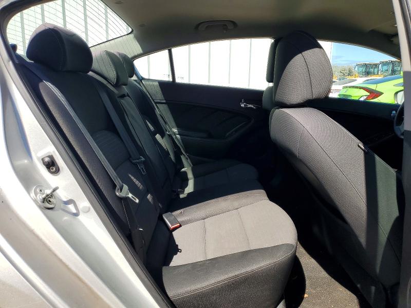 Photo 10 from auction – 2014 KIA FORTE with VIN KNAFX4A66E5063305