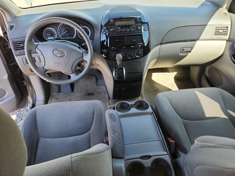 Photo 8 from auction – 2004 TOYOTA SIENNA with VIN 5TDBA23C34S003467