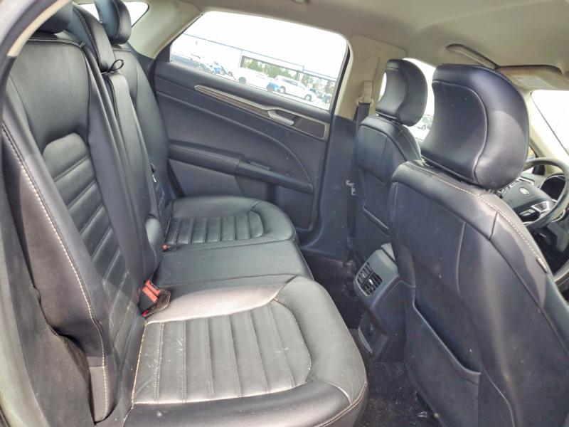 Zdjęcie 10 z aukcji – 2017 FORD FUSION z VIN 3FA6P0HD1HR167353