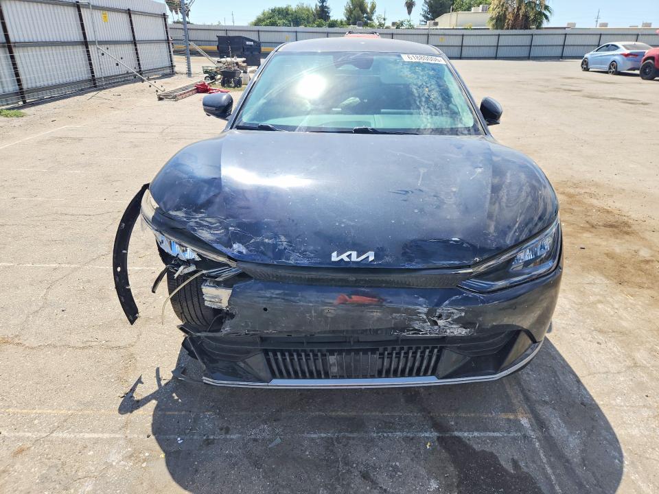 Photo 5 from auction – 2022 KIA EV6 with VIN KNDC3DLC1N5087676