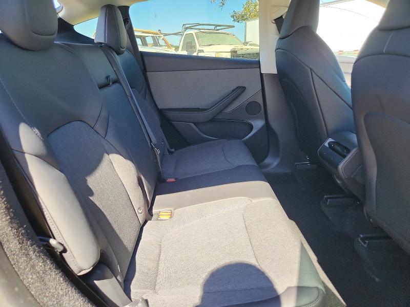 Фото 11 с аукциона – 2026 TESLA MODEL Y с VIN 7SAYGDED0TA604039