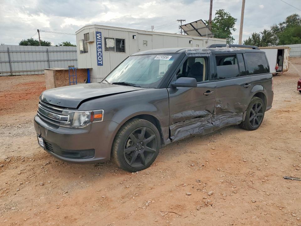 FORD FLEX 2018 with VIN 2FMGK5B88JBA10814 - Photo from auction