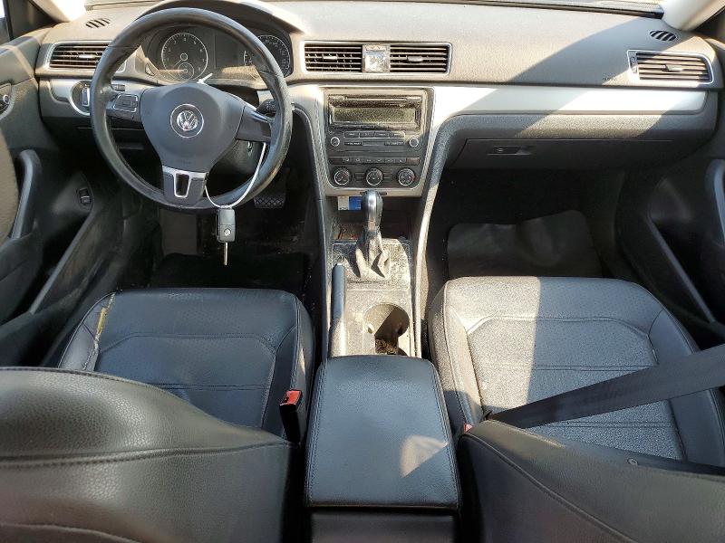 Photo 8 from auction – 2014 VOLKSWAGEN PASSAT with VIN 1VWAS7A32EC041779