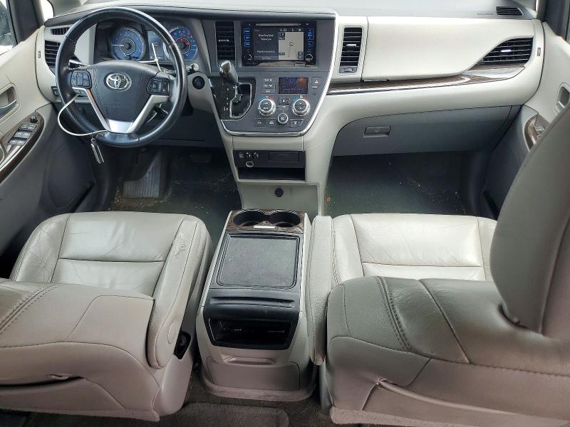 Photo 8 from auction – 2016 TOYOTA SIENNA with VIN 5TDYK3DC8GS696911