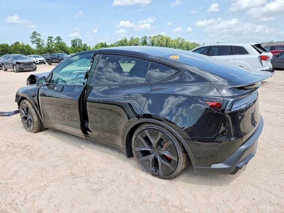 Photo 2 from auction – 2026 TESLA MODEL Y with VIN 7SAYGDET4TA721937