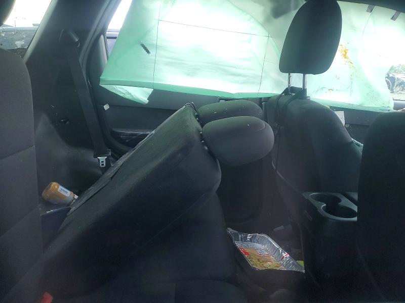 Photo 11 from auction – 2011 FORD ESCAPE with VIN 1FMCU0D72BKA06717