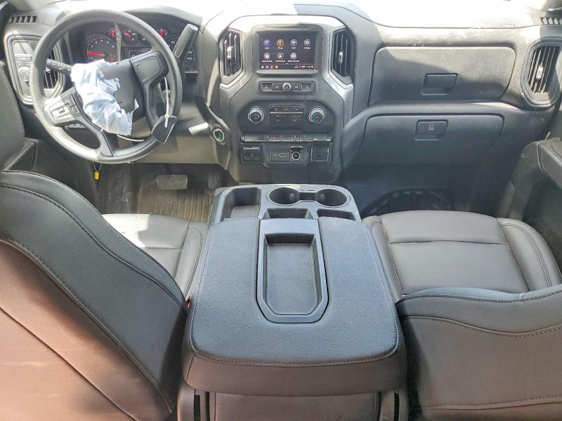Photo 8 from auction – 2025 CHEVROLET SILVERADO with VIN 1GB4ALE73SF137282