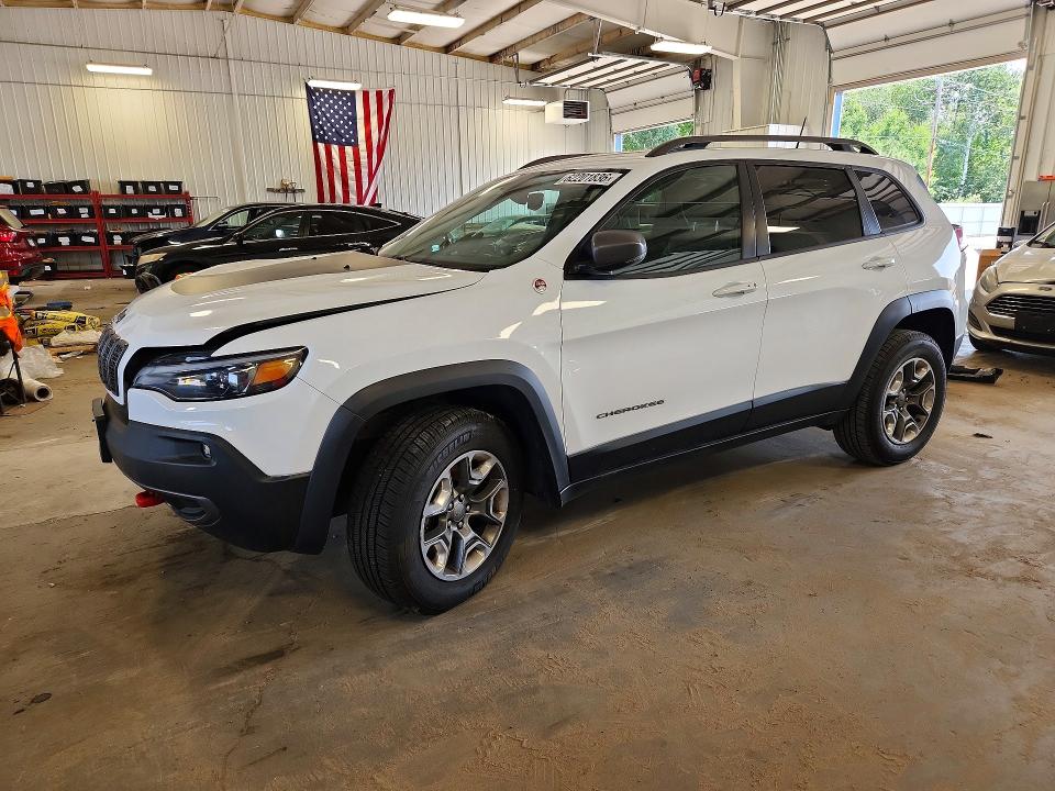 JEEP CHEROKEE 2019 with VIN 1C4PJMBX8KD483553 - Photo from auction