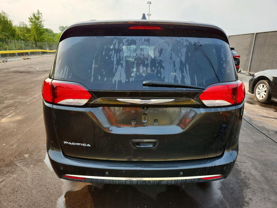 Photo 6 from auction – 2017 CHRYSLER PACIFICA with VIN 2C4RC1EG9HR510732