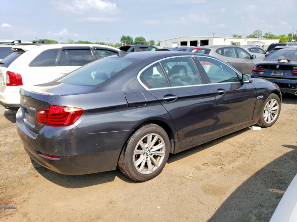 Photo 3 from auction – 2016 BMW 528 with VIN WBA5A7C5XGG643599