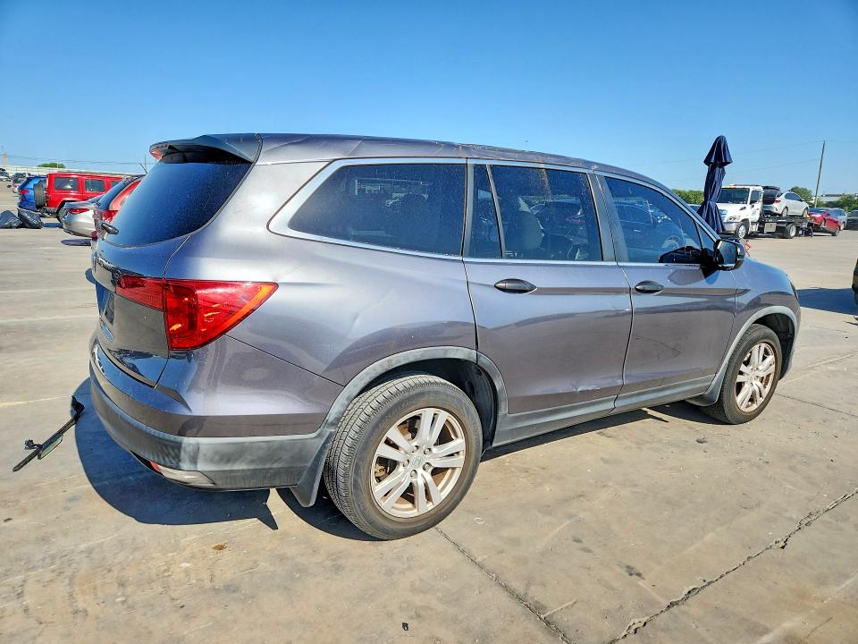 Photo 3 from auction – 2016 HONDA PILOT with VIN 5FNYF5H15GB025094