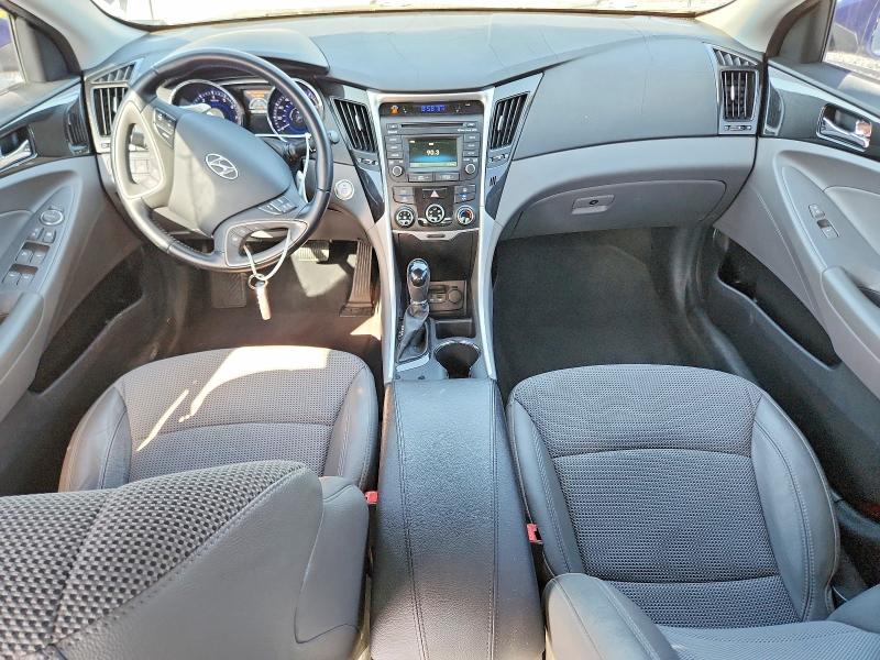Photo 8 from auction – 2014 HYUNDAI SONATA with VIN 5NPEC4AC6EH866941