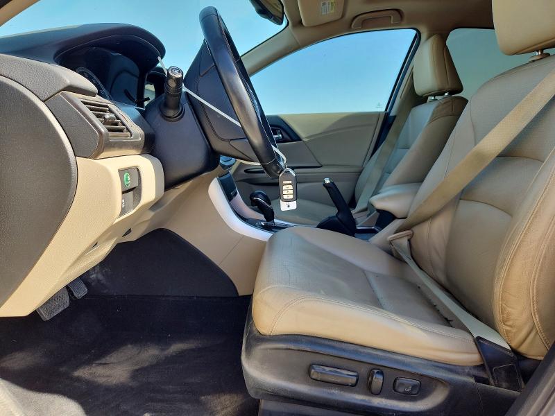 Photo 7 from auction – 2015 HONDA ACCORD with VIN 1HGCR2F82FA175480