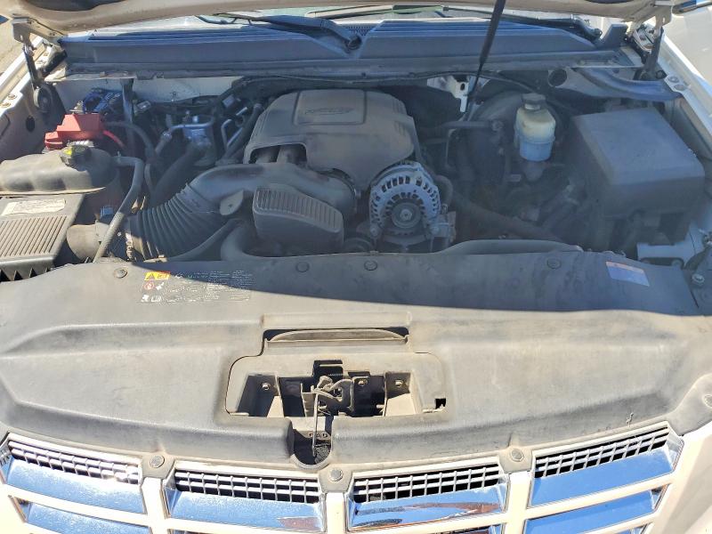 صورة رقم 12 من المزاد - 2011 CADILLAC ESCALADE مع VIN 1GYS4BEF7BR254979