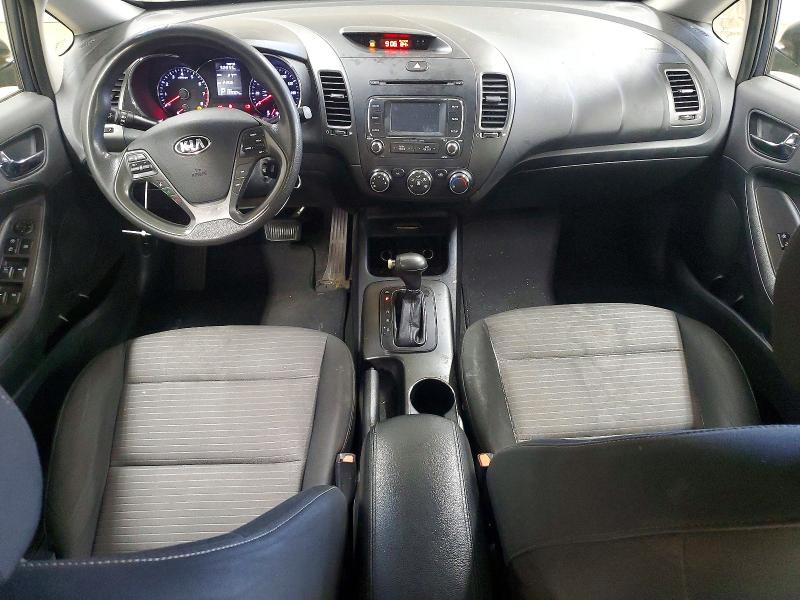 Photo 8 from auction – 2016 KIA FORTE with VIN KNAFX4A6XG5580190