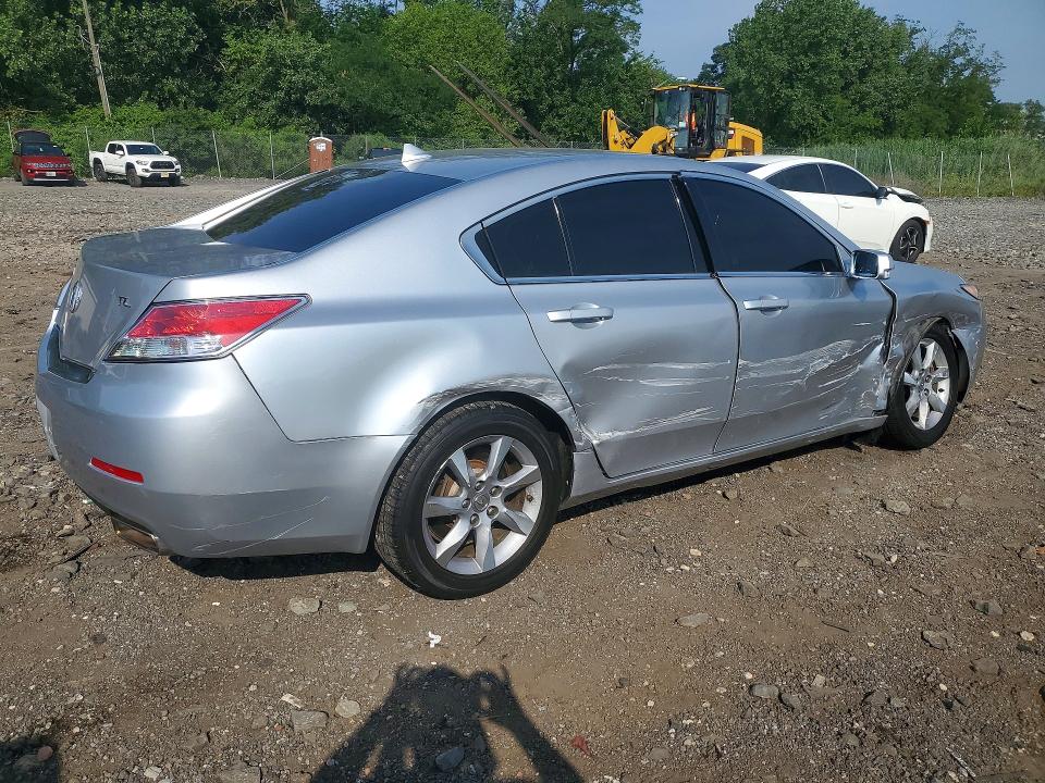 Photo 3 from auction – 2012 ACURA TL with VIN 19UUA8F27CA033499