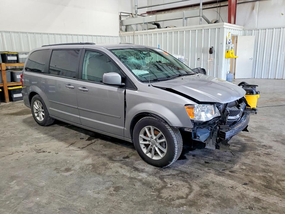 Photo 4 from auction – 2016 DODGE GRAND CARAVAN with VIN 2C4RDGCG2GR373537