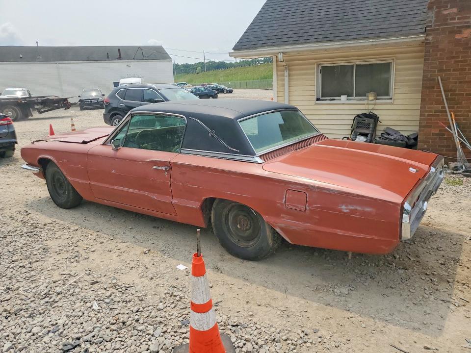 Photo 2 from auction – 1966 FORD THUNDERBIRD with VIN 6Y87Q167746