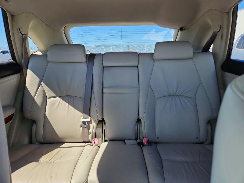 Photo 10 from auction – 2005 LEXUS RX with VIN JTJGA31UX50057583